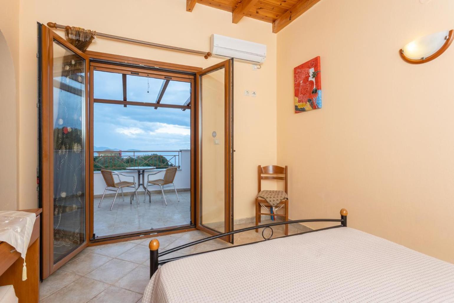 Villa Yeraki Dhrapanítika Esterno foto