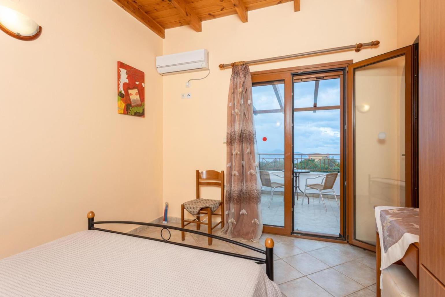 Villa Yeraki Dhrapanítika Esterno foto